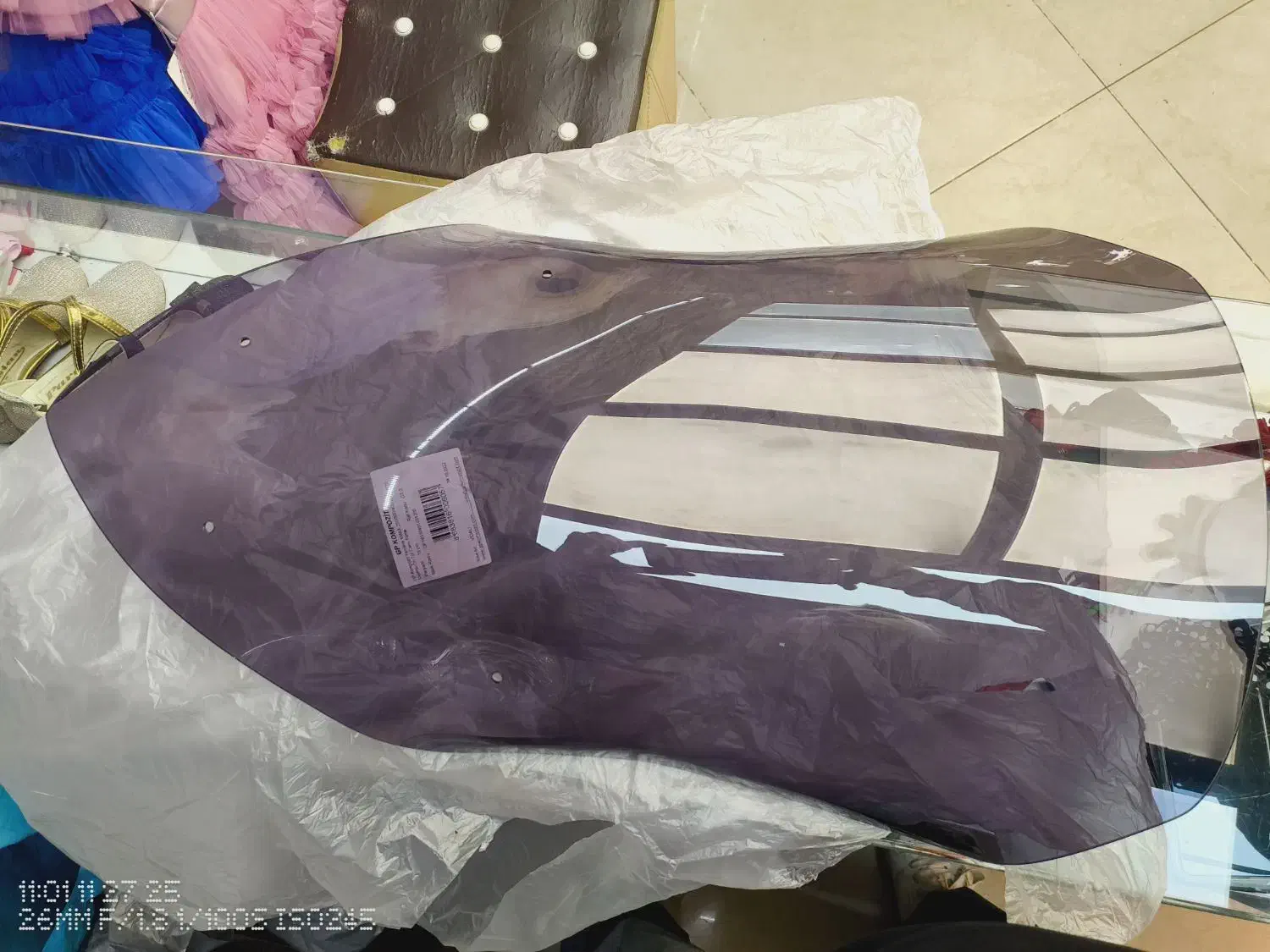 طلق جلوی xmaxاطاق قدیم|قطعات یدکی و لوازم جانبی|تهران, لاله زار|دیوار