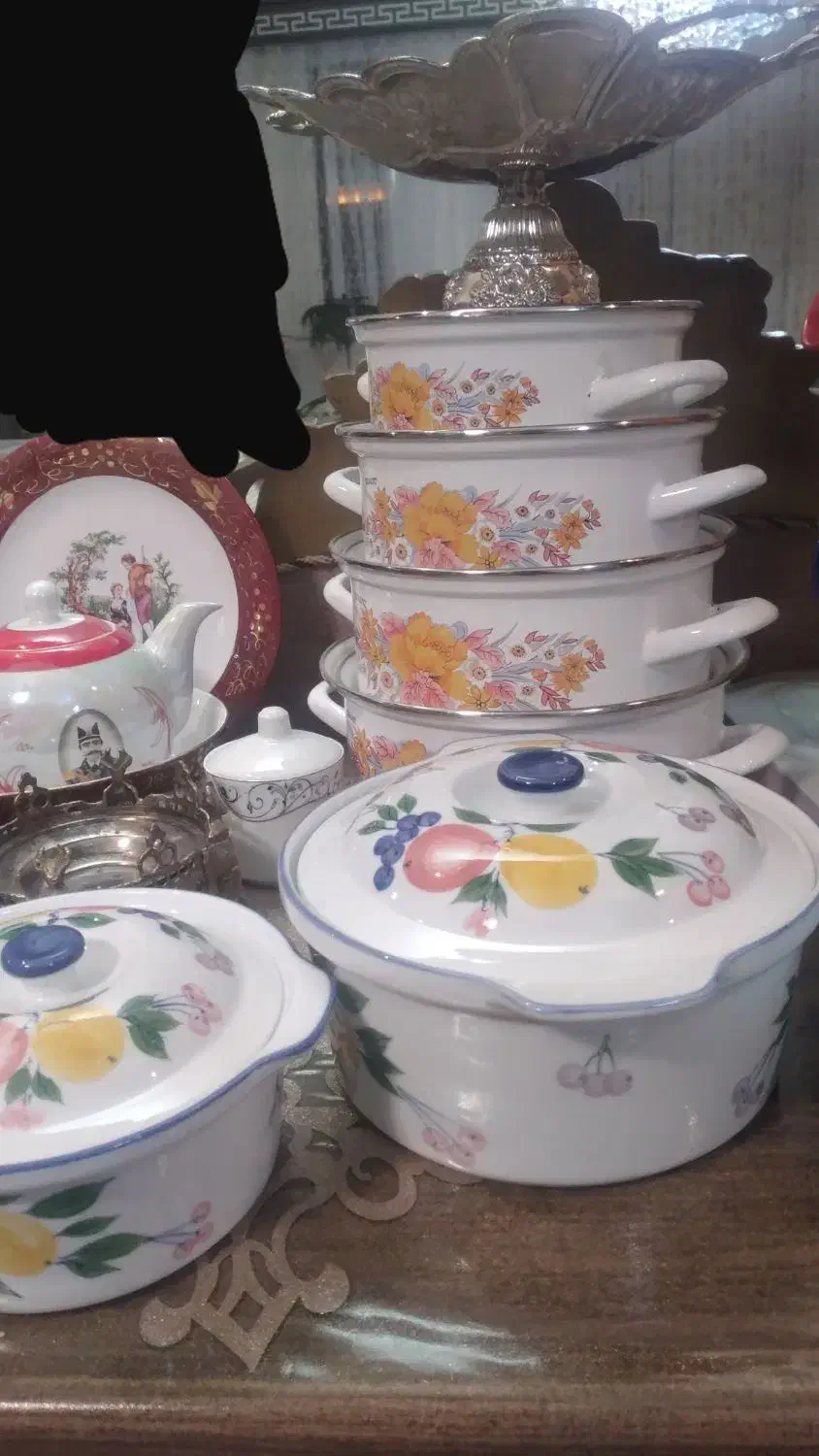 فروش تعدادی لوازم منزل|ظروف سرو و پذیرایی|اصفهان, ارغوانیه|دیوار