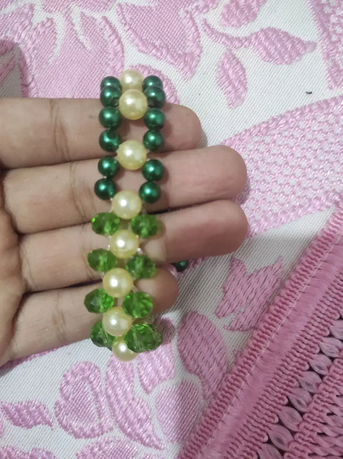 دستینده مهره ای|بدلیجات|شوشتر, |دیوار