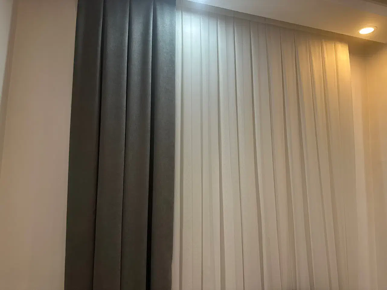 پرده|پرده، رانر، رومیزی|رشت, گلزاران|دیوار