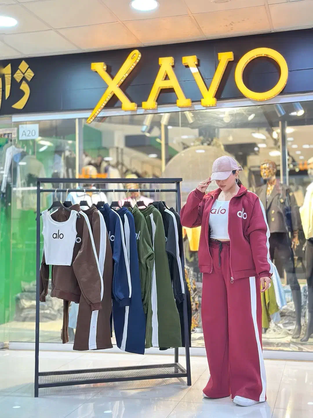 بوتیک زنانه شیک به روز|لباس|دوگنبدان, |دیوار