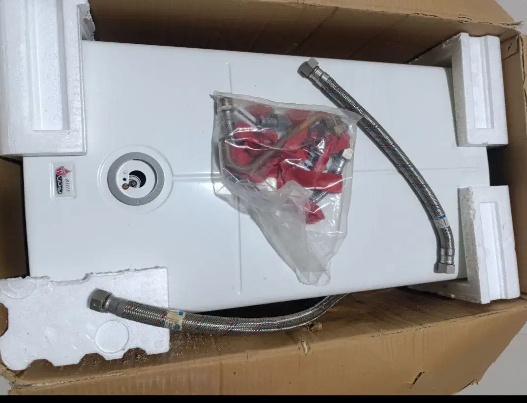 آبگرمکن نو|آبگرمکن، پکیج، شوفاژ|کرمانشاه, |دیوار