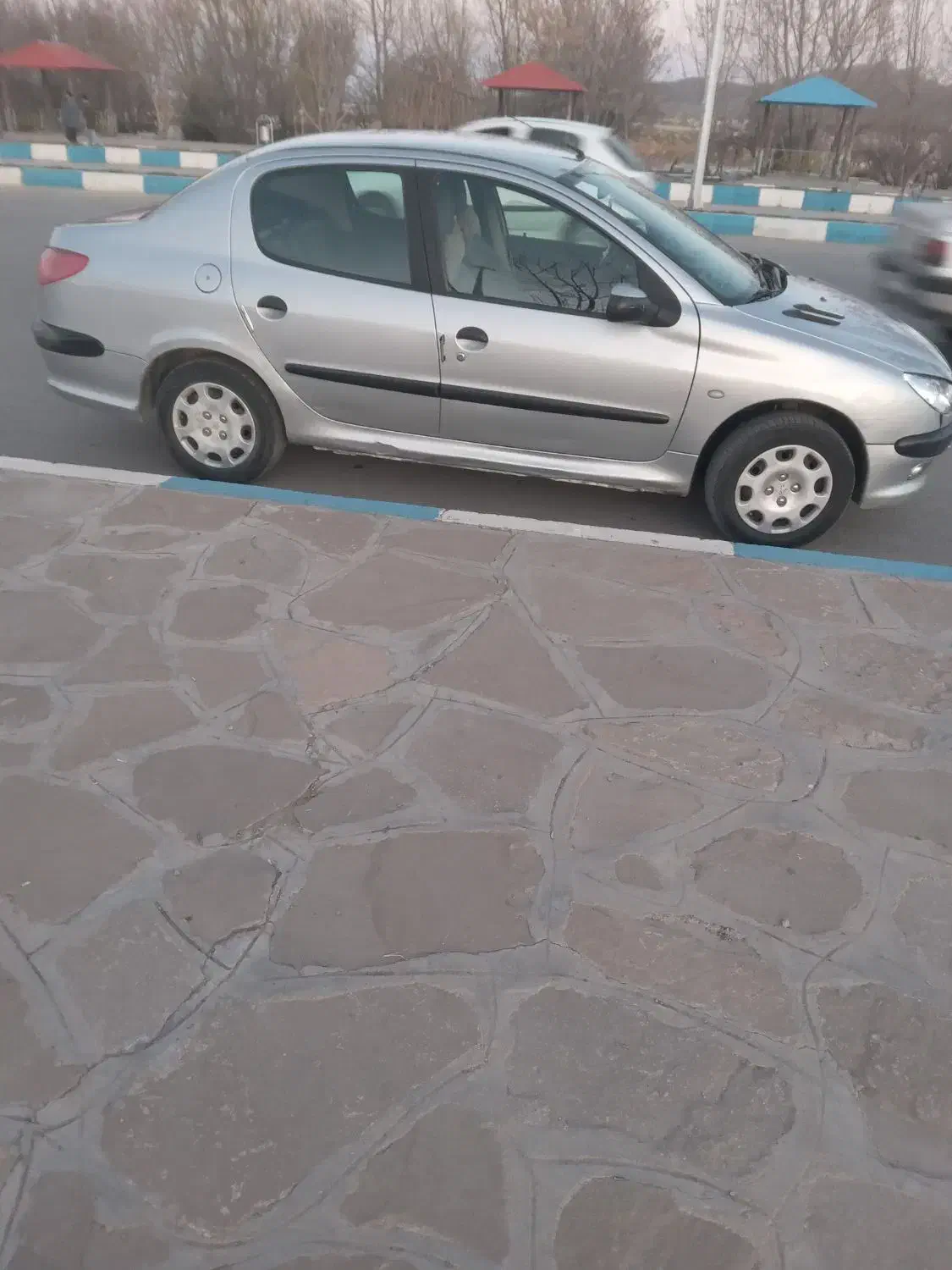 206 اس دی وی ۲۰|خودرو سواری و وانت|قروه, |دیوار