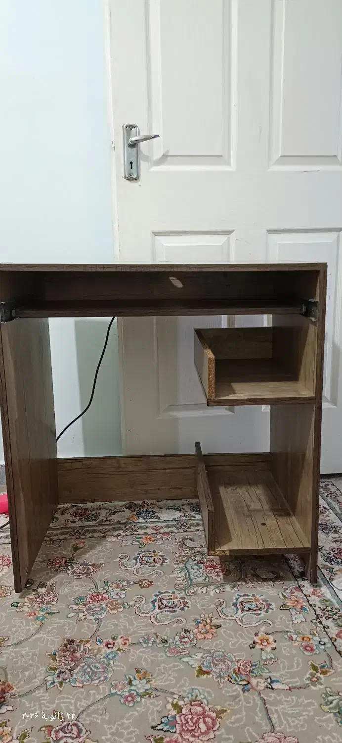 میز کامپیوتر|میز تحریر و کامپیوتر|قزوین, |دیوار