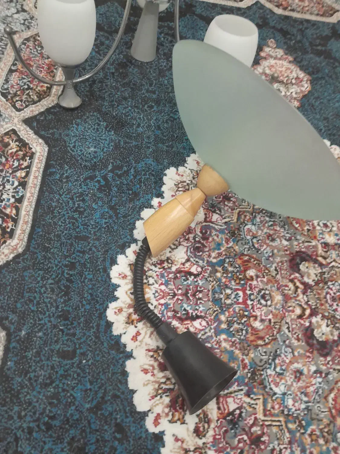 لستر|لوستر و چراغ آویز|شیراز, بریجستون|دیوار