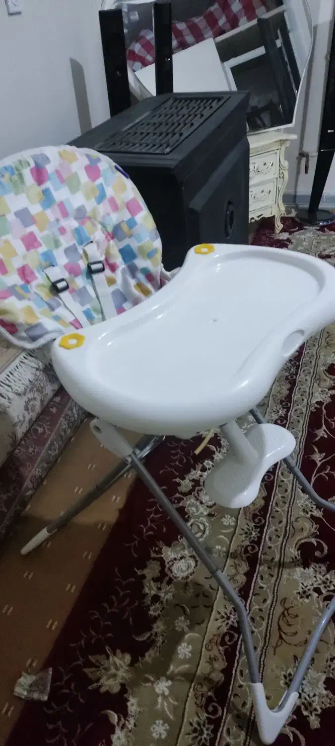 صندلی غذا|تخت و صندلی بچه|ماهدشت, |دیوار