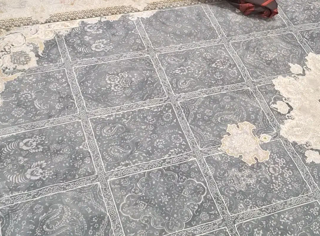 یکدست قالی ۶ متری ست مبل پنج نفره|فرش|شیراز, کوشک میدان|دیوار