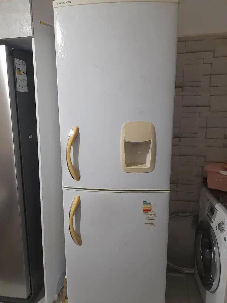 یخچال  فریزر الکترواستیل  به شرط کار.سالم .درحد.|یخچال و فریزر|رودسر, |دیوار