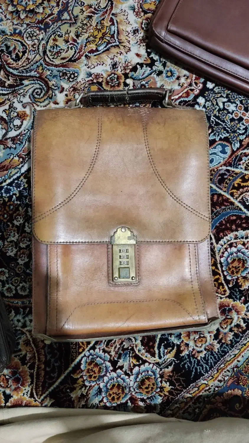 کیف ارادی چرم اصل|کیف، کفش، کمربند|اسلامشهر, شهرک قائمیه|دیوار
