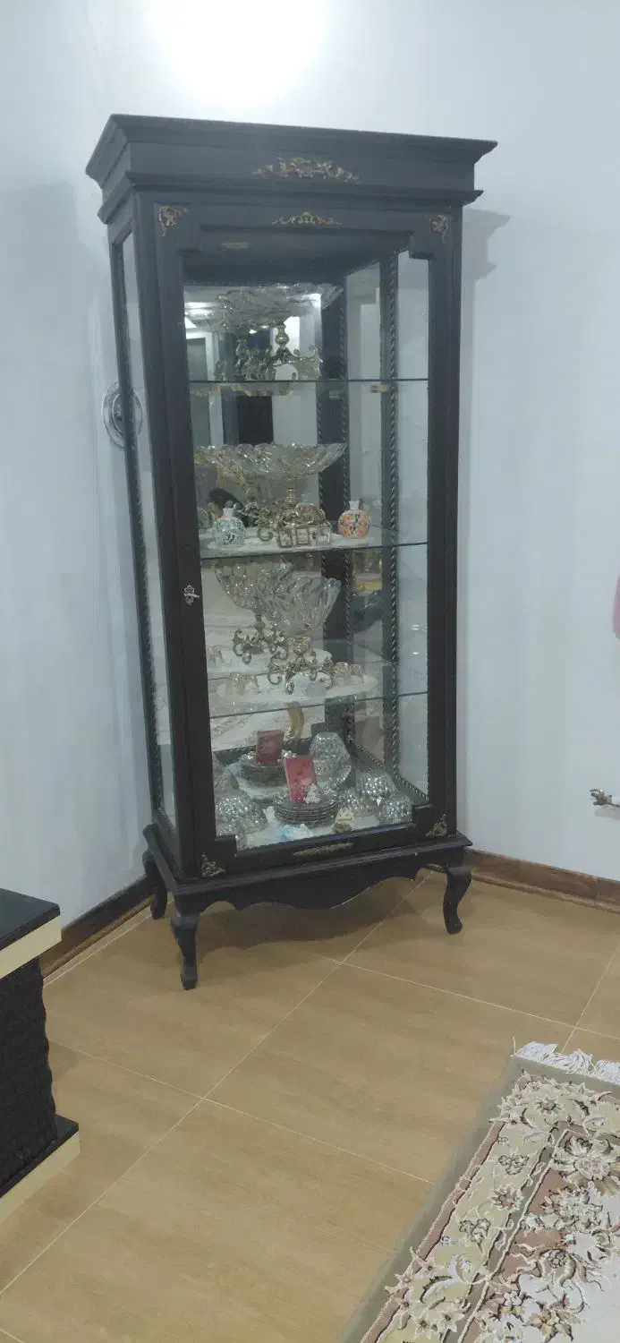 بوفه درحدنو شیک|بوفه، ویترین، کنسول|کرمانشاه, |دیوار