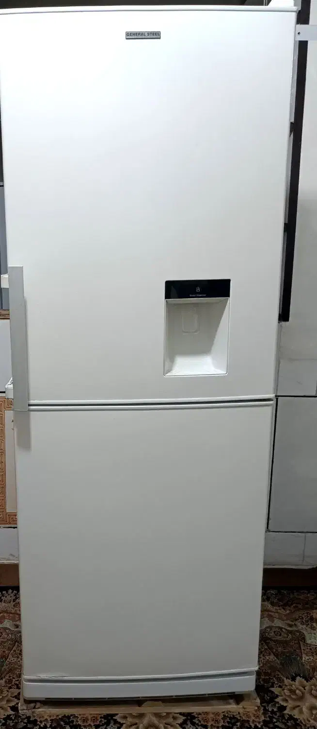 یخچال فریزر جنرال استیل سالم و تمیز بفروش میرسد|یخچال و فریزر|لنجان, |دیوار