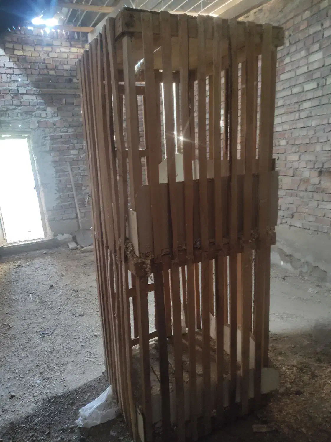 گنجه خروس|لوازم جانبی حیوانات|گنبد کاووس, |دیوار