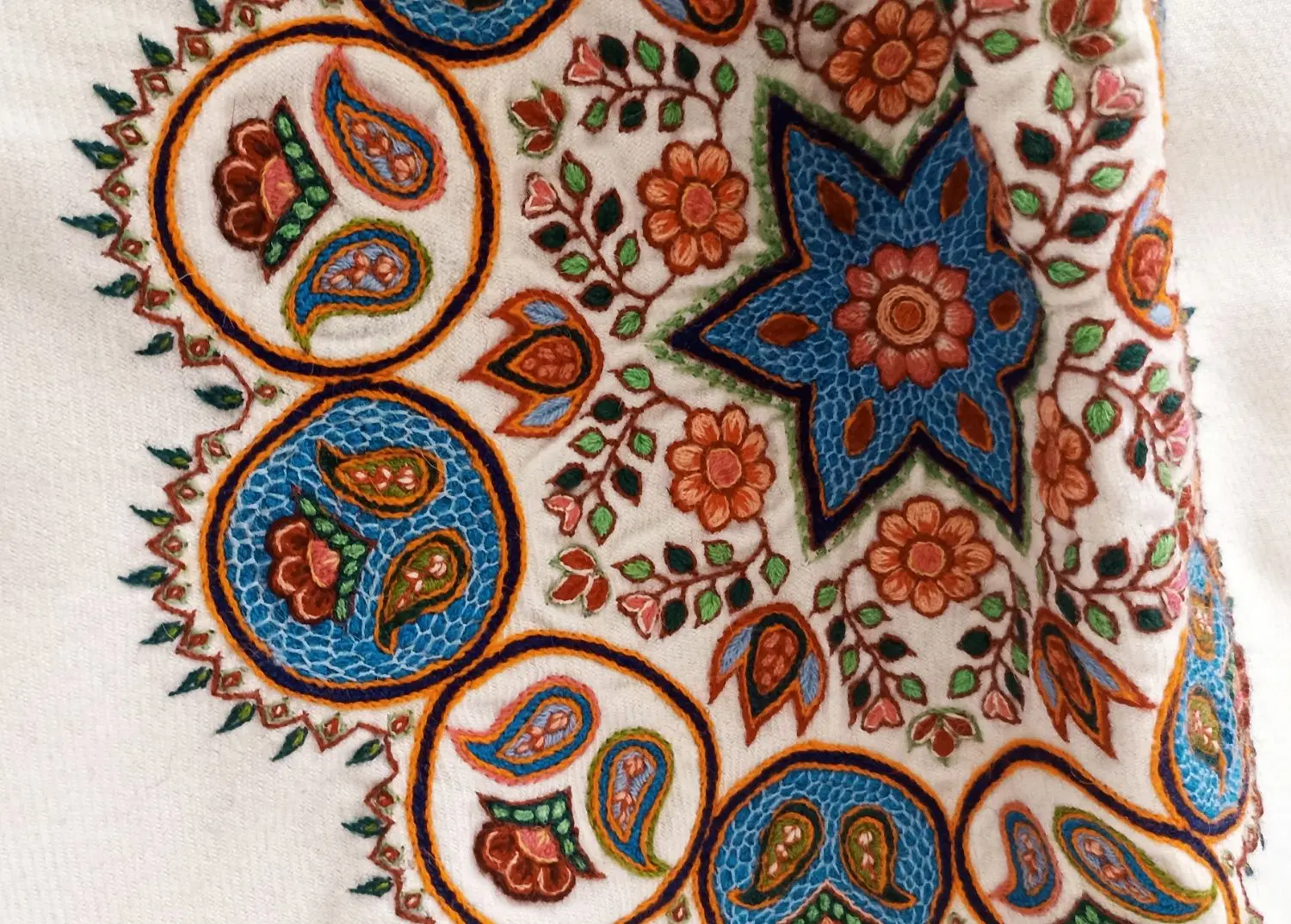 پته 50*50|پرده، رانر، رومیزی|جیرفت, |دیوار