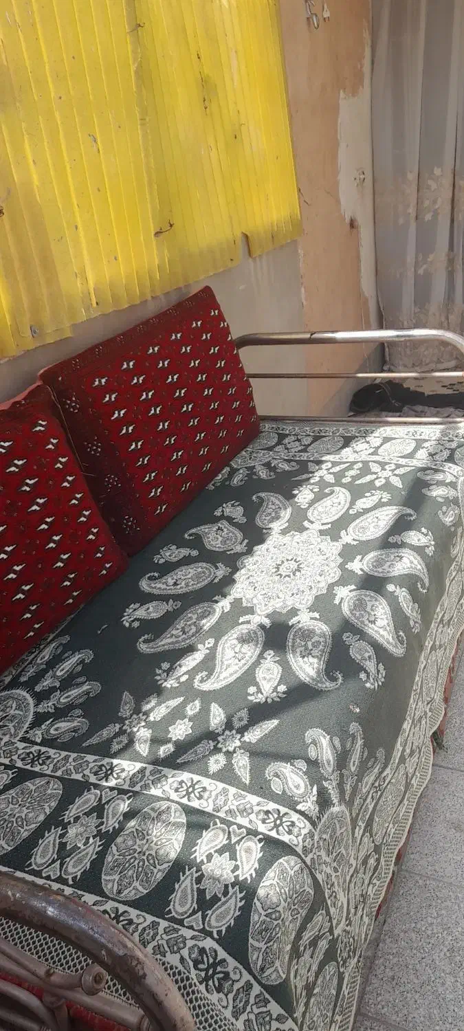 تخت یک نفره|تخت و سرویس خواب|سبزوار, غرب نیروگاه|دیوار