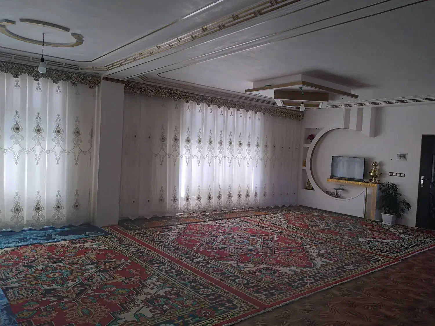 خانه ویلایی کرمجوان|فروش خانه و ویلا|سراجو, |دیوار