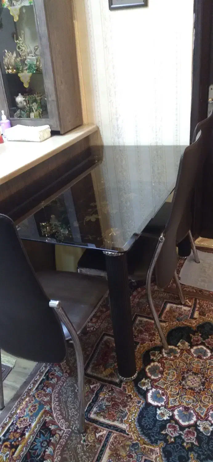 میزنهارخوری ۴نفره|میز و صندلی غذاخوری|رشت, جانبازان|دیوار