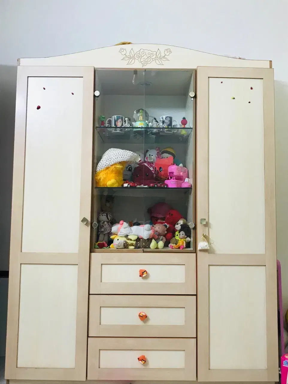 ویترین|جاکفشی، کمد، دراور|اصفهان, شیخ اشراق|دیوار