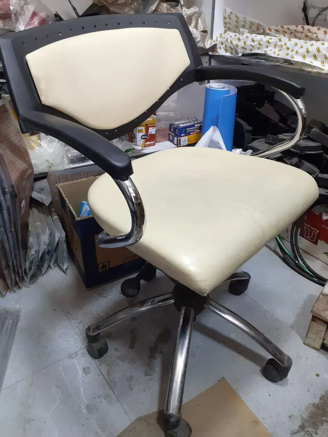 صندلی طبی|صندلی و نیمکت|ارومیه, |دیوار