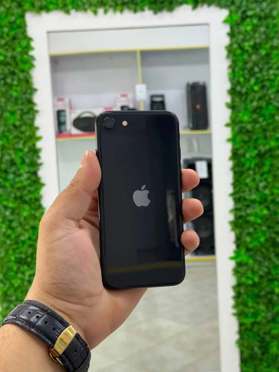آیفون SE 64G 2020 LLA درحدآک 6ماه گارانتی|موبایل|سبزوار, کاشفی شمالی (دادگستری)|دیوار