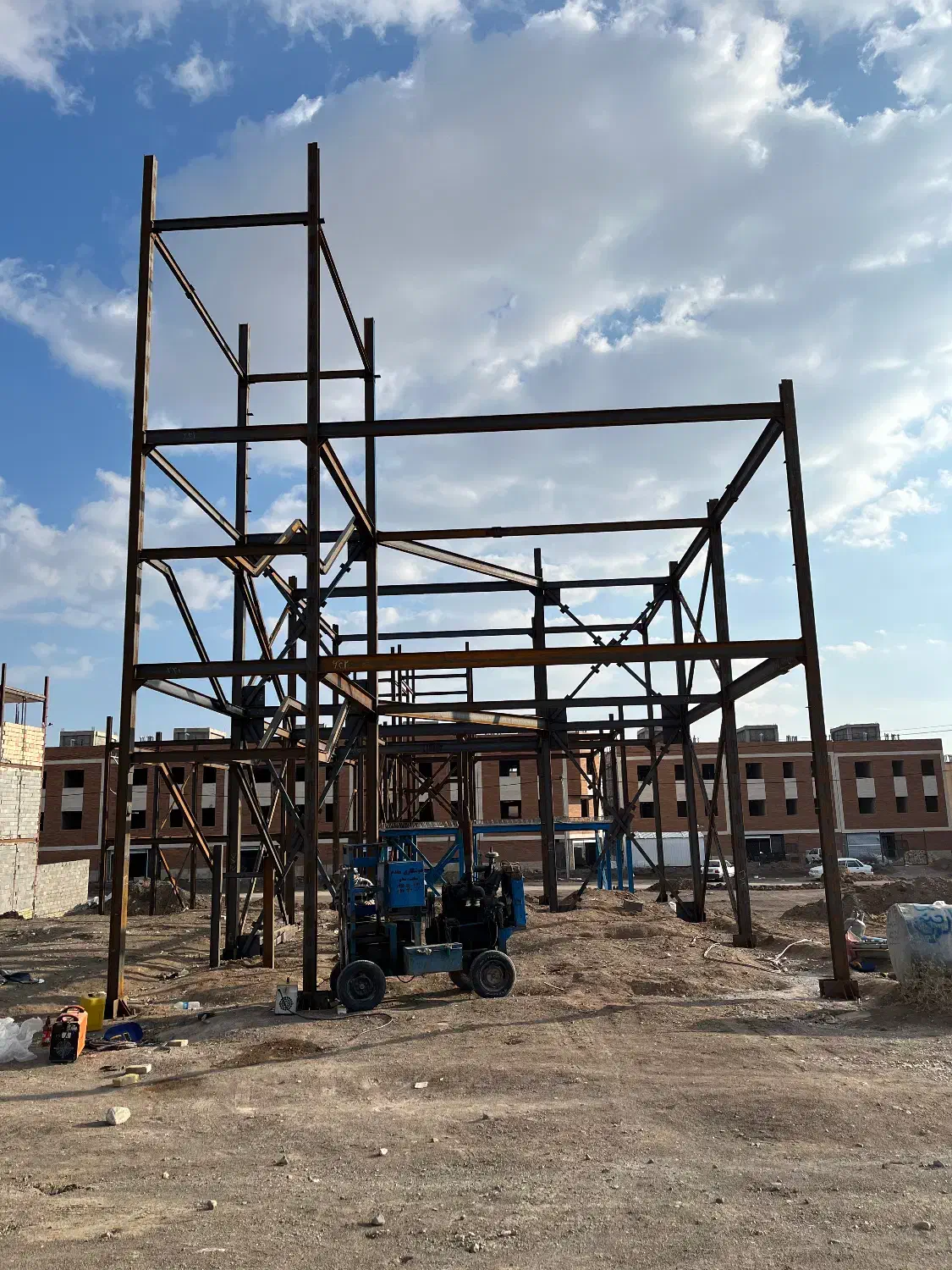 جوشکاری اسکلت|خدمات پیشه و مهارت|سبزوار, کاشفی شمالی (دادگستری)|دیوار