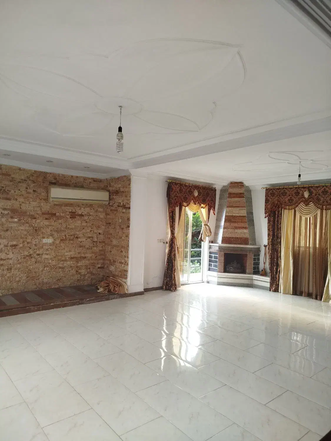 فروش طبقه اول آپارتمان داخل شهرک نزدیک به دریا|فروش آپارتمان|رویان, |دیوار