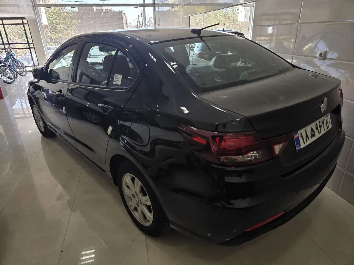 شاهین مشابه صفر|خودرو سواری و وانت|یزد, |دیوار