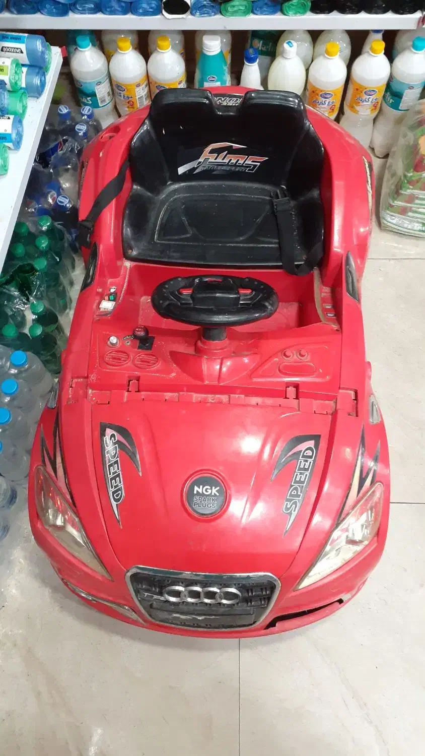 ماشین شارژی زیر قیمت|اسباب‌بازی بچه|بندر انزلی, متروپل|دیوار