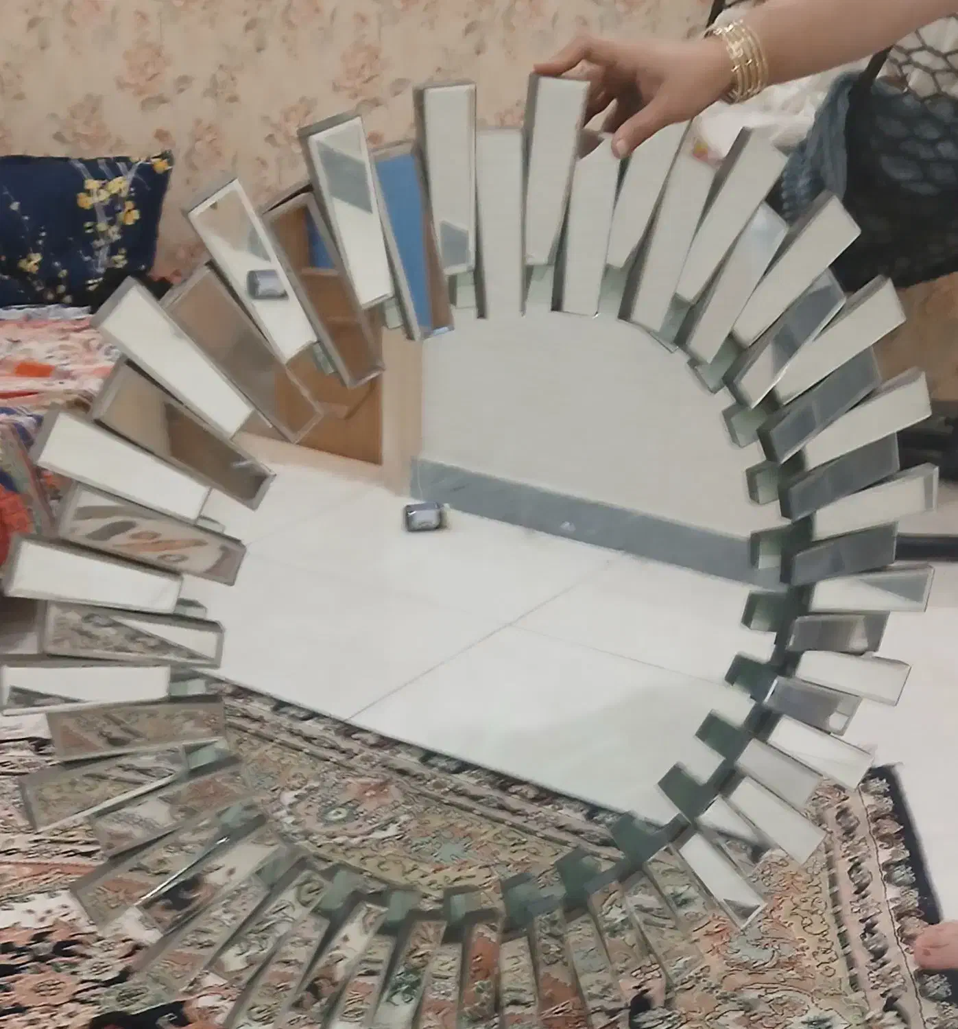 آینه خورشیدی|آینه|گرگان, |دیوار