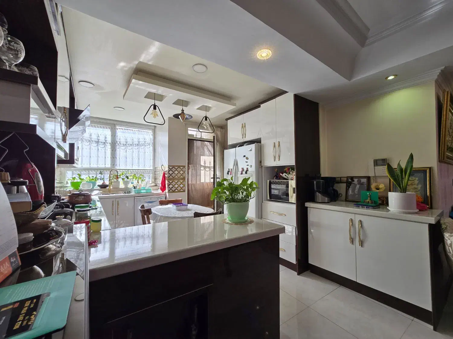 پونک سردار جنوب ۱۱۰متر ۳خ تکواحدی تراورتن|فروش آپارتمان|تهران, سردارجنگل|دیوار