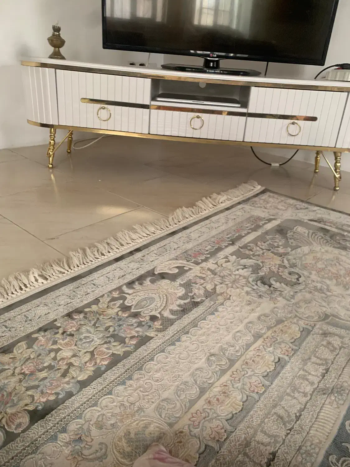 کنسول ومیز تی وی|مبلمان خانگی و میز عسلی|آستارا, |دیوار