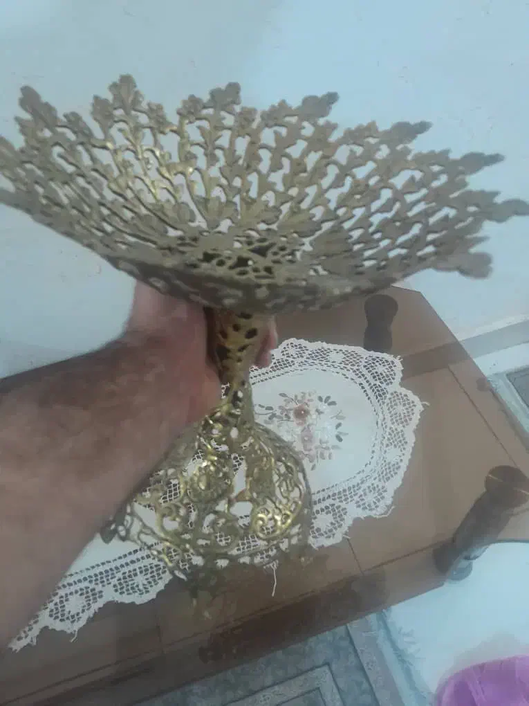 جا میوه خوری جنس برنج زیبا و قدیمی|صنایع دستی و سایر لوازم تزئینی|اهواز, پادادشهر|دیوار