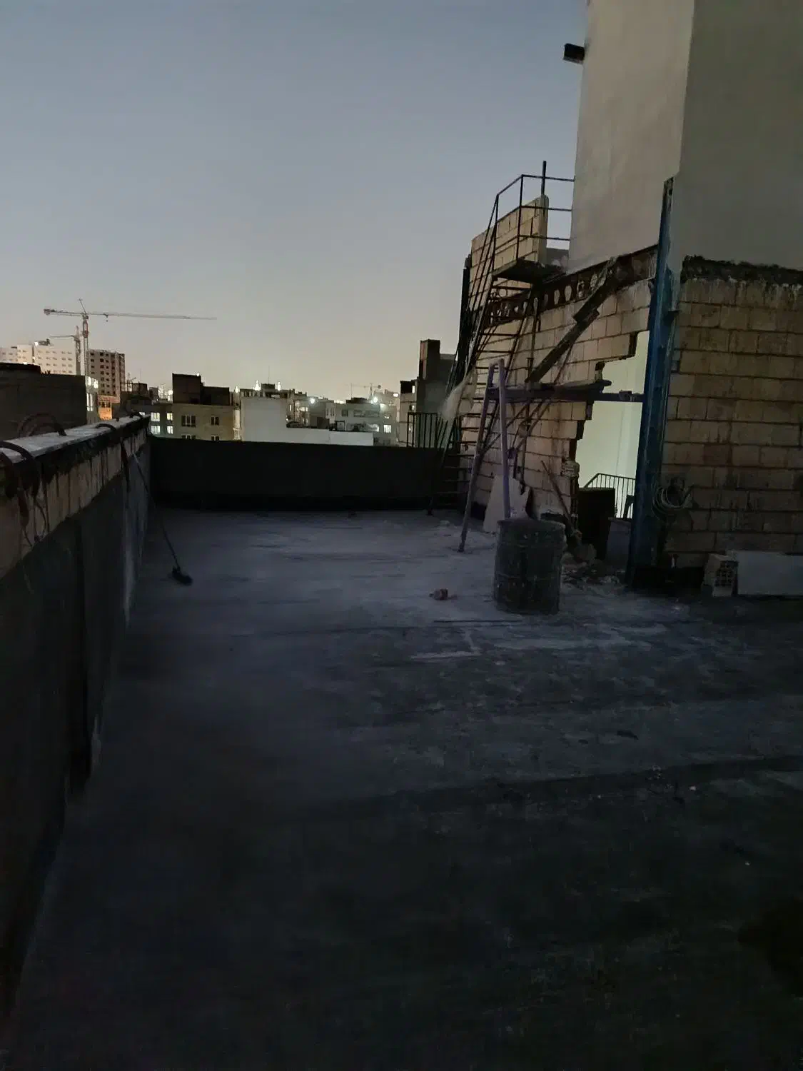 فروش هوایی پشت بام موقعیت استثنایی|پیشفروش املاک|مشهد, چهنو|دیوار