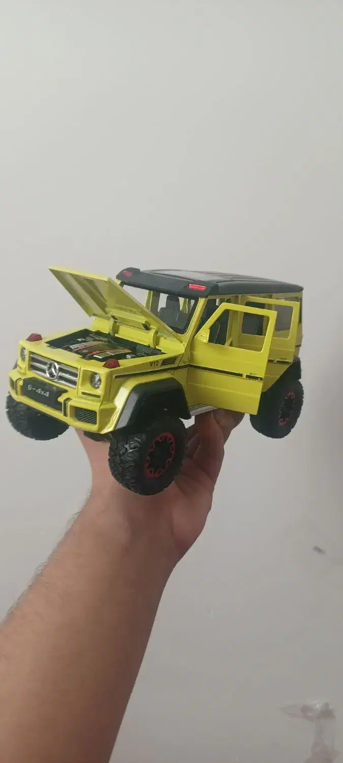 ماکت ماشین بنز جی کلاس|مجسمه، تندیس، ماکت|برازجان, |دیوار