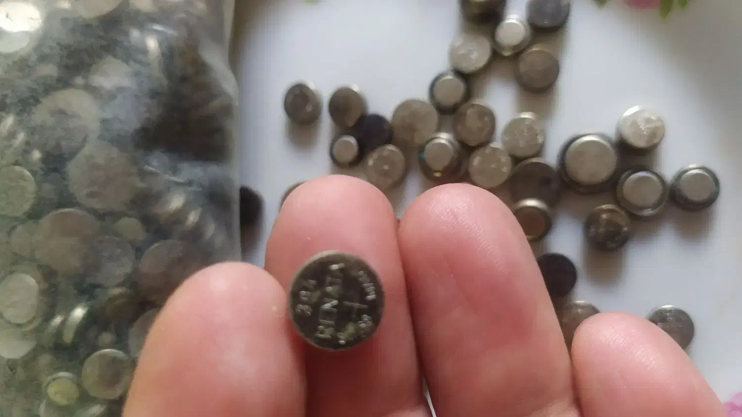 باتری ساعت اصلی|ساعت|رشت, پیرسرا|دیوار