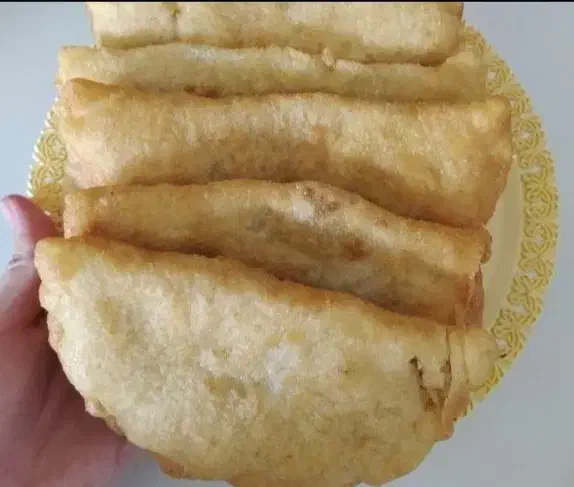 پیراشکی|خوردنی و آشامیدنی|گلوگاه بابل (گلیا), |دیوار