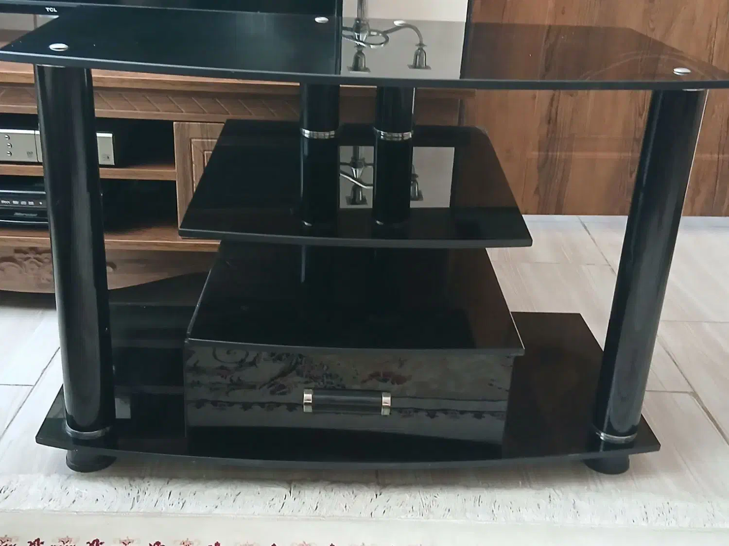 میز تلویزیون|میز تلویزیون|رشت, دیانتی|دیوار