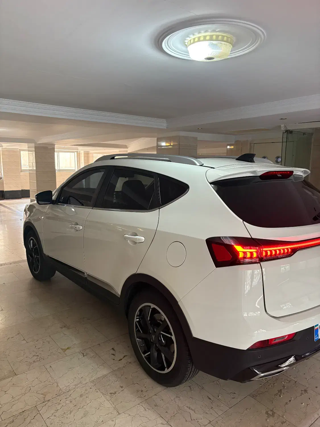 Kmc x5|خودرو سواری و وانت|تهران, مرزداران|دیوار