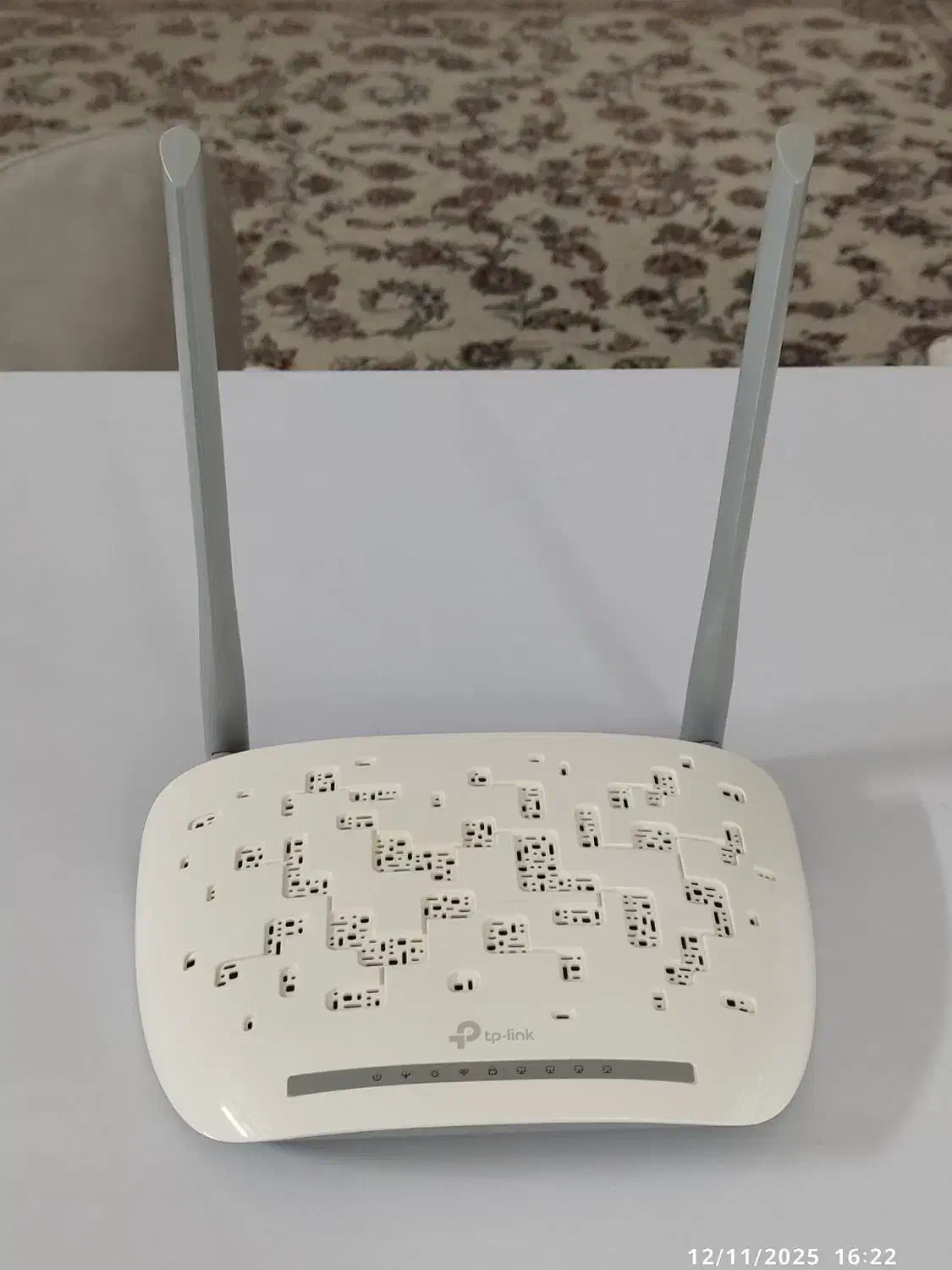 مودم ADSL تی پی لینک W8961N کم‌کارکرد|مودم و تجهیزات شبکه|لاهیجان, حزین|دیوار