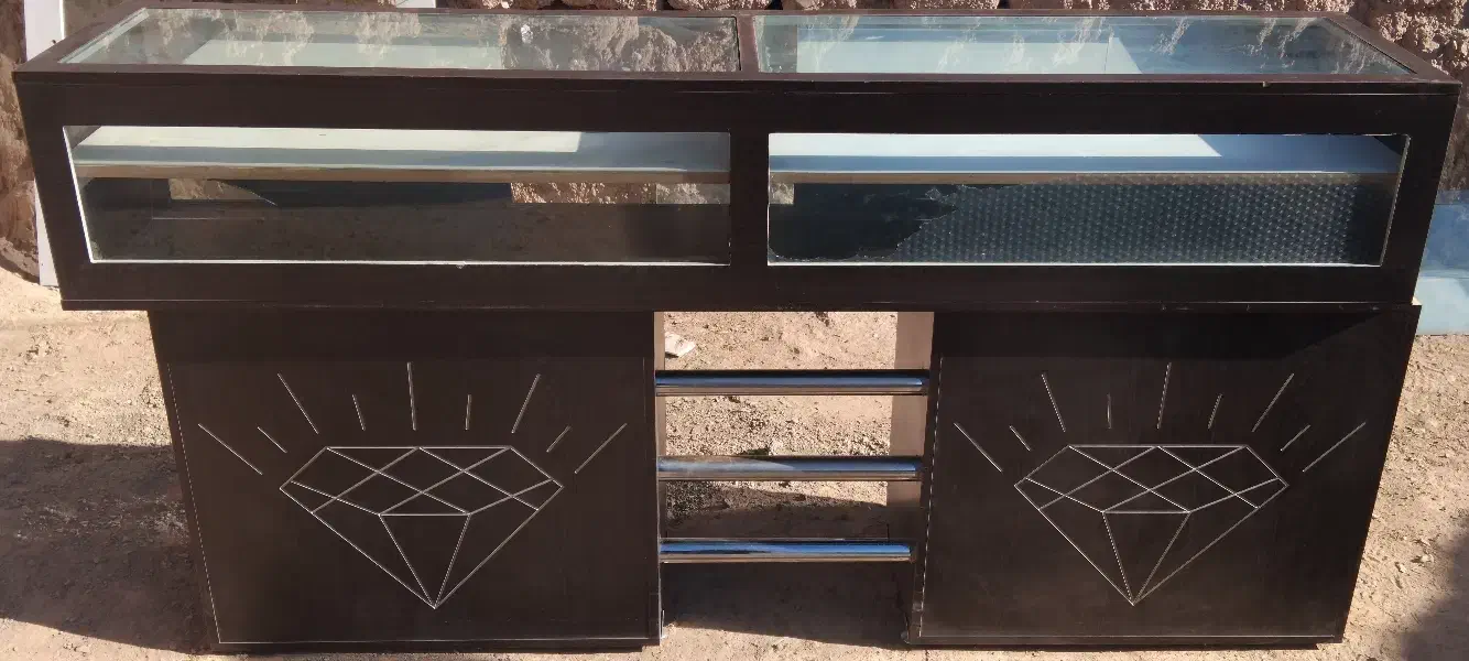 میز|فروشگاه و مغازه|درمیان, |دیوار