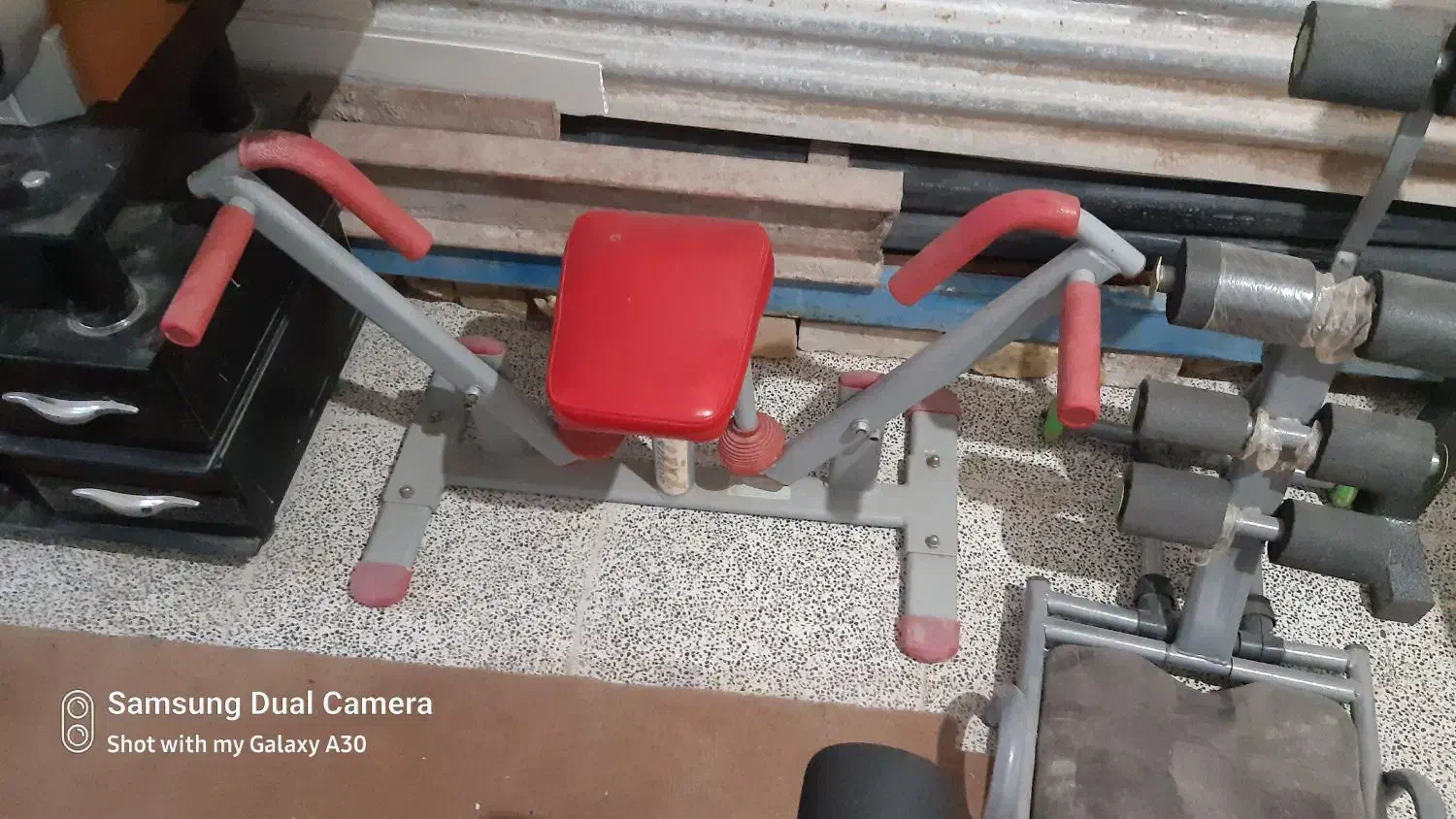 فروش دستگاه ومیز بدنسازی|تجهیزات ورزشی|رفسنجان, |دیوار