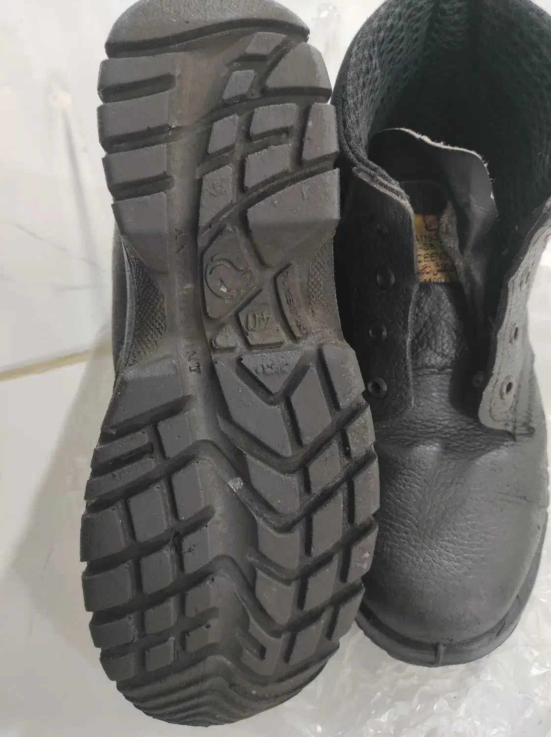 کفش ایمنی مارک نگهبان|کیف، کفش، کمربند|اراک, |دیوار