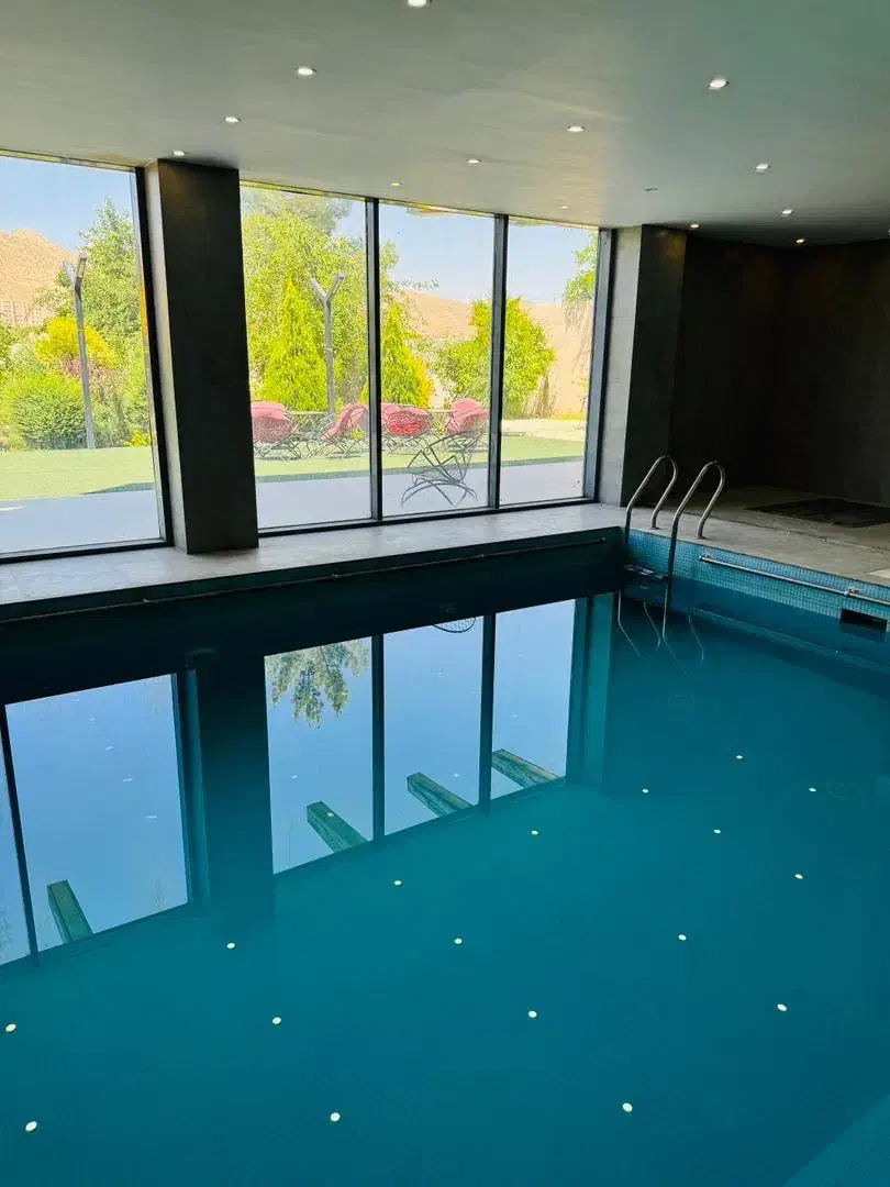 اجاره ویلای لوکس استخردار|اجارهٔ کوتاهمدت ویلا و باغ|صدرا-فارس, باغشهر گلبهار صدرا|دیوار