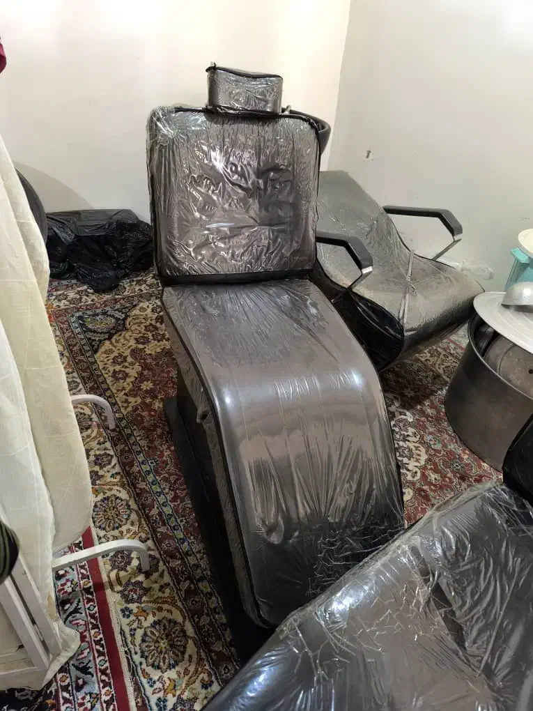 صندلی وسرشور ارایشگاه|آرایشگاه و سالنهای زیبایی|مسجد سلیمان, |دیوار