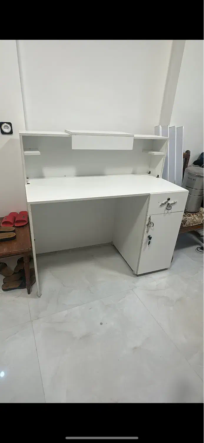 میز|میز تحریر و کامپیوتر|گنبد کاووس, |دیوار