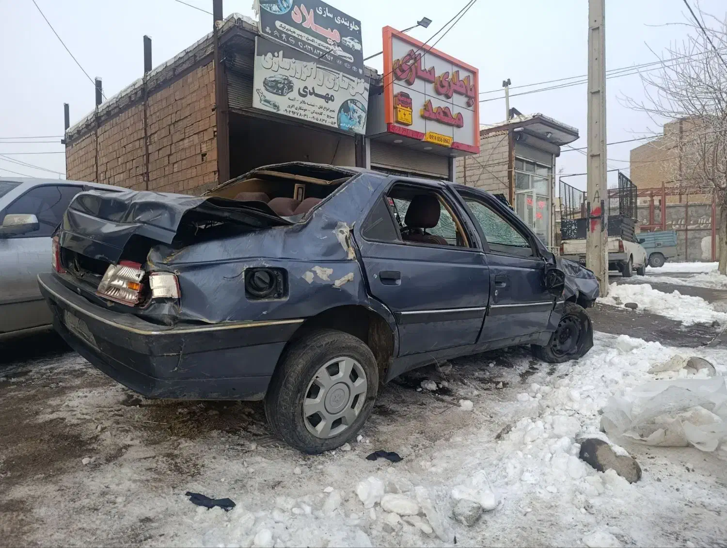 پژو ۹۶ تصادفی|خودرو سواری و وانت|خوی, |دیوار