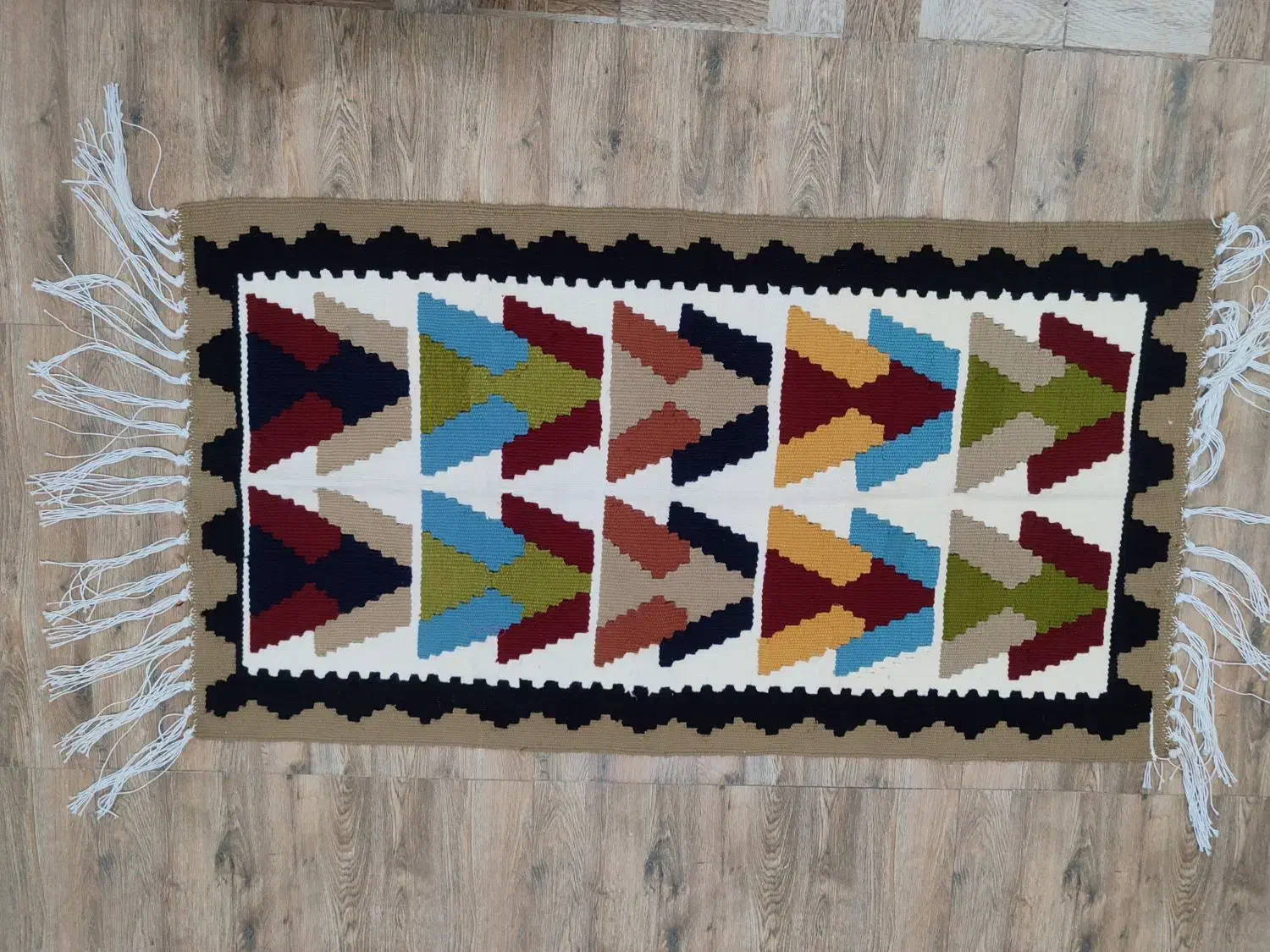 گلیم دست بافت ،پادری ،دکوری|گلیم، جاجیم، گبه|قدس, شهر‌قدس|دیوار