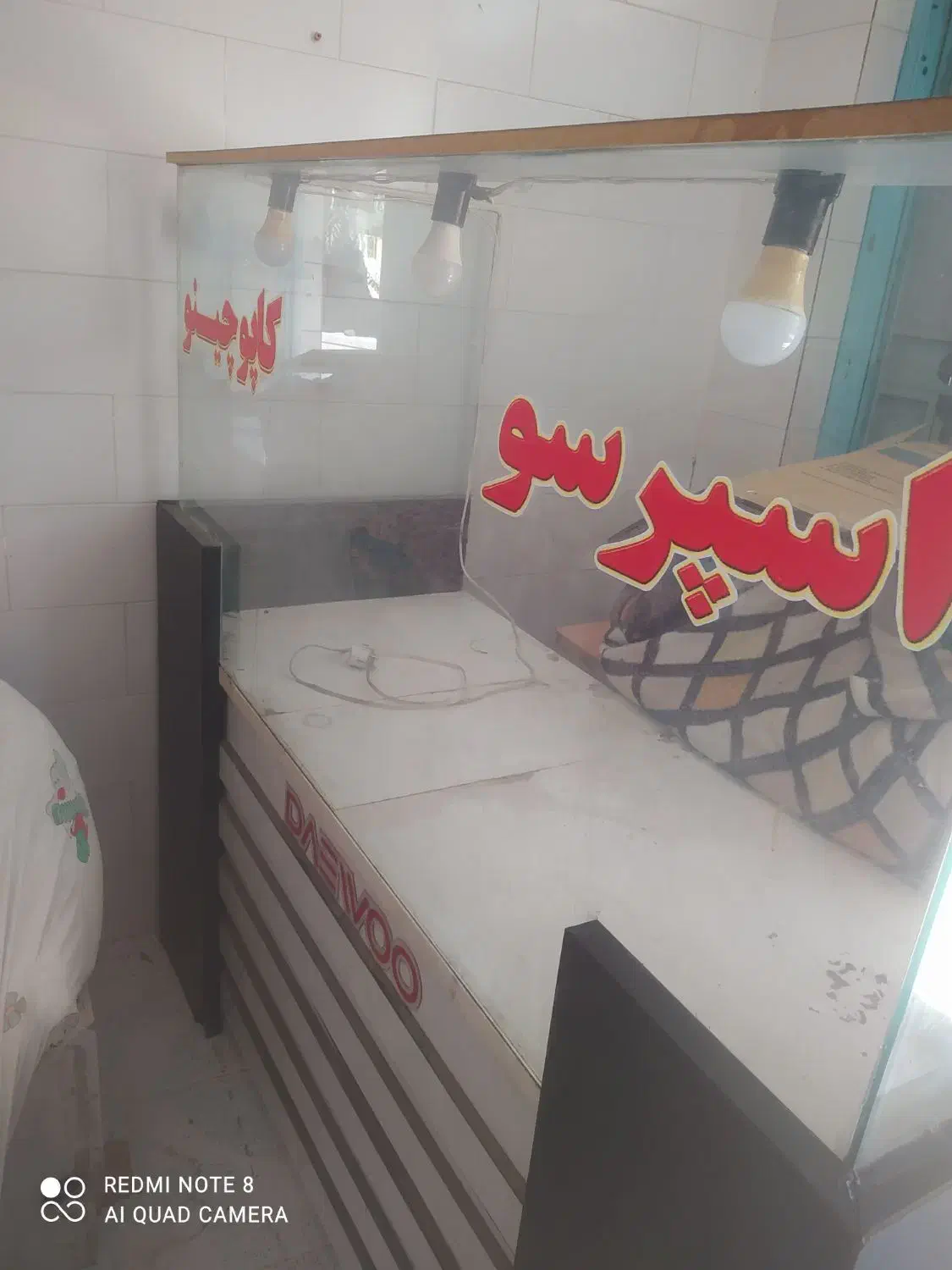 میز با ویترین چراغ دار|فروشگاه و مغازه|اهواز, سپیدار|دیوار