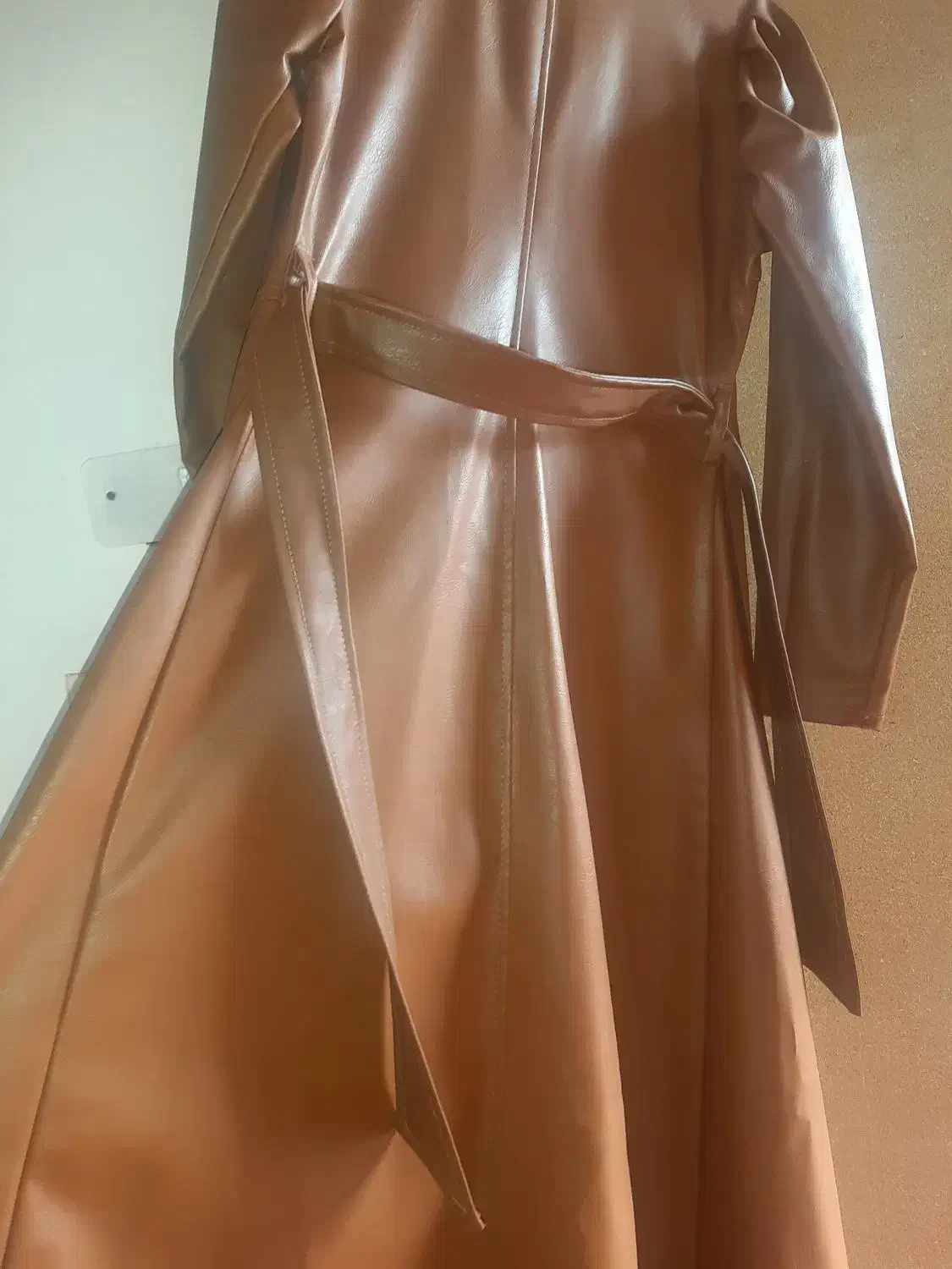 پالتو بلند بسیار شیک|لباس|شاهینشهر, طالقانی|دیوار