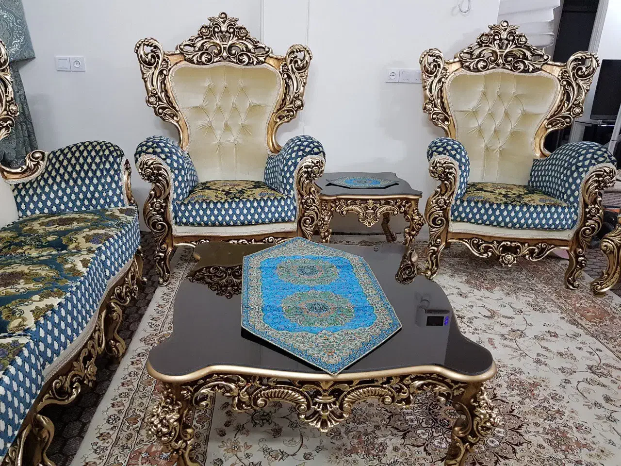 مبل سلطنتی|مبلمان خانگی و میز عسلی|تهران, عباسی|دیوار