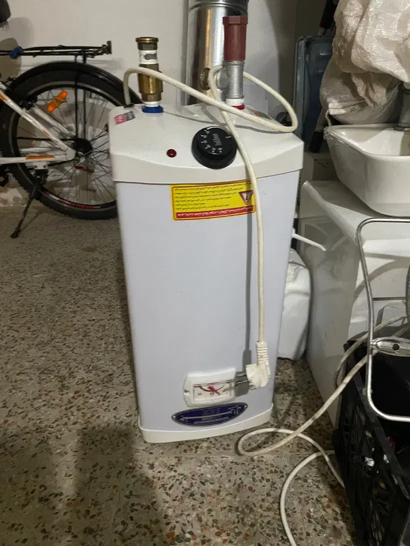 ابگرمکن برقی نوی نو|آبگرمکن، پکیج، شوفاژ|لاهیجان, خمیر کلایه|دیوار